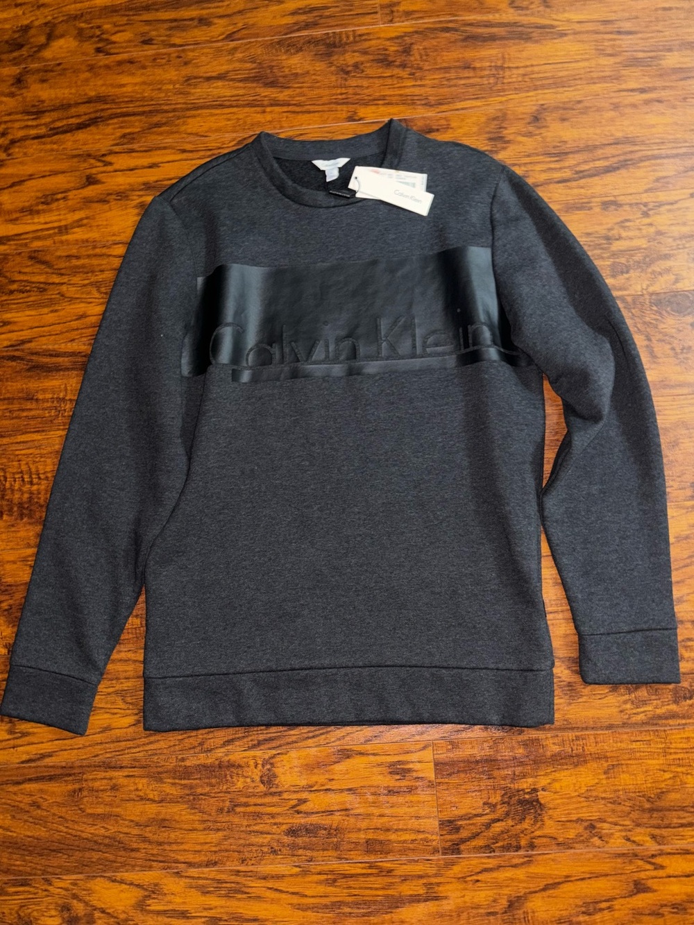 Calvin Klein NWT Crewneck Sweatshirt Black on Black Tonal Logo Long Sleeve Top